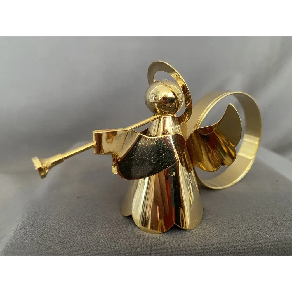 CHRISTMAS ANGEL TRUMPET BRASS GOLD TONE NAPKIN RINGS HOLDERS PLAYING TRUMPET SET